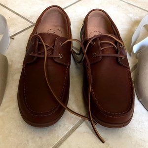 Clarks boat shoes BNIB 12M tan leather (men)